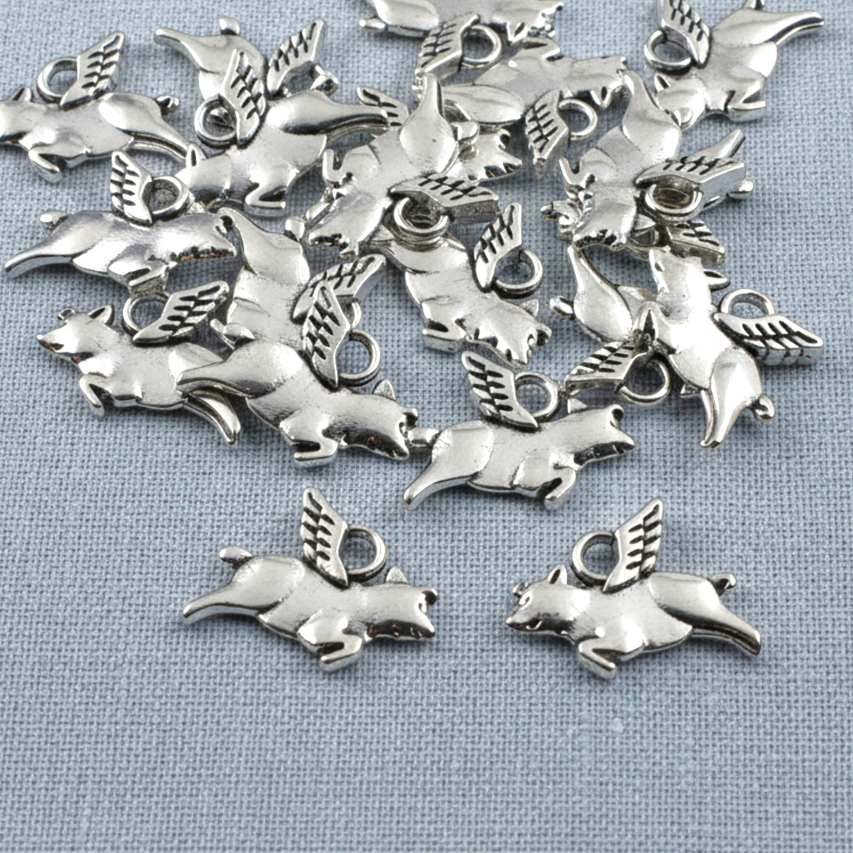 Silver Flying Pig Charms 20Pcs, Whimsical Novelty Metal Pendants