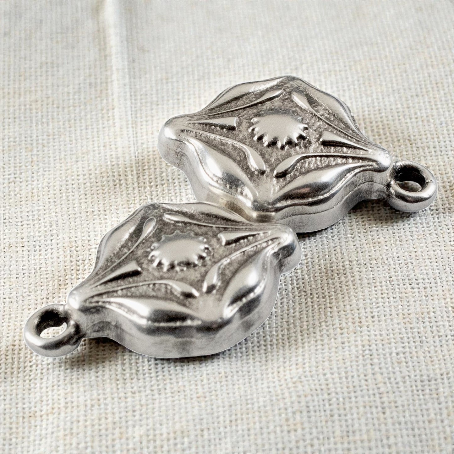Ornate Magnetic Clasp Silver: Easy Close Art Deco Style Jewelry Findings