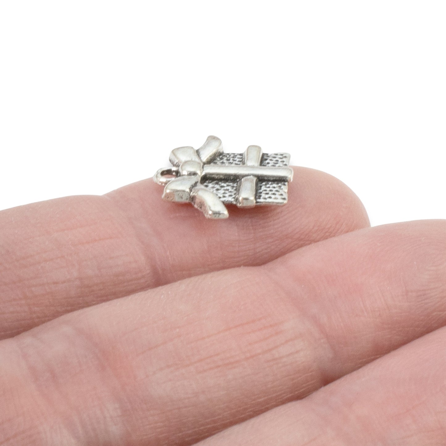 Silver Gift Box Charm: Antique Wrapped Bow Holiday 20-Pack Holiday Crafts