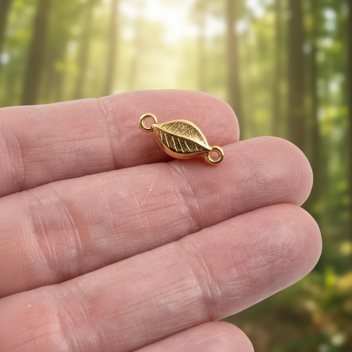 Leaf Magnetic Clasp Gold: Easy Close 2-Pack Elegant Jewelry Findings