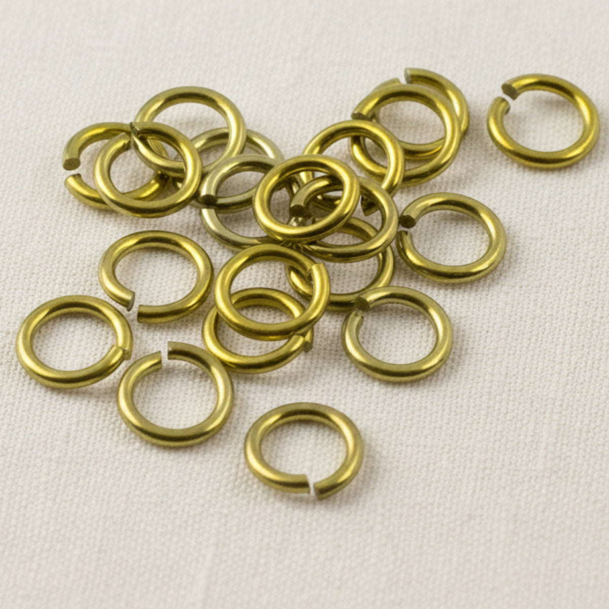 Yellow Niobium Jump Rings 5mm, 20G Hypoallergenic Jewelry Making, 20-Pack