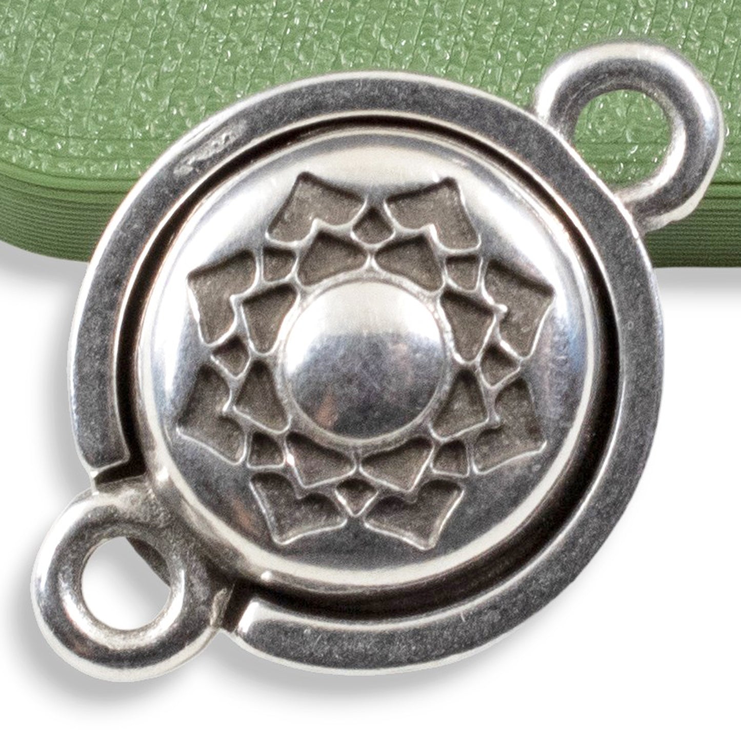 Lotus Magnetic Clasp Silver: Easy Close Floral Jewelry Findings