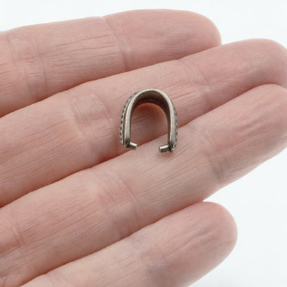 Dark Silver Pinch Bails Hammered Design, 4-Pack Antique Pewter Pendant Holders