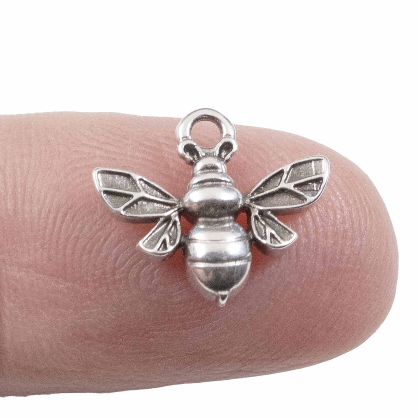 Silver Bee Charms: Antique Silver Honey Bee Pendant Jewelry Supply 6-Pack