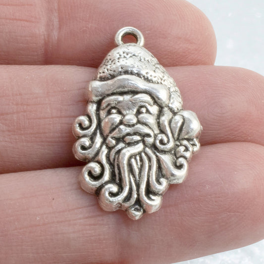 8 Detailed Santa Head Charms - Silver Saint Nick - Holiday Jewelry & DIY Crafts