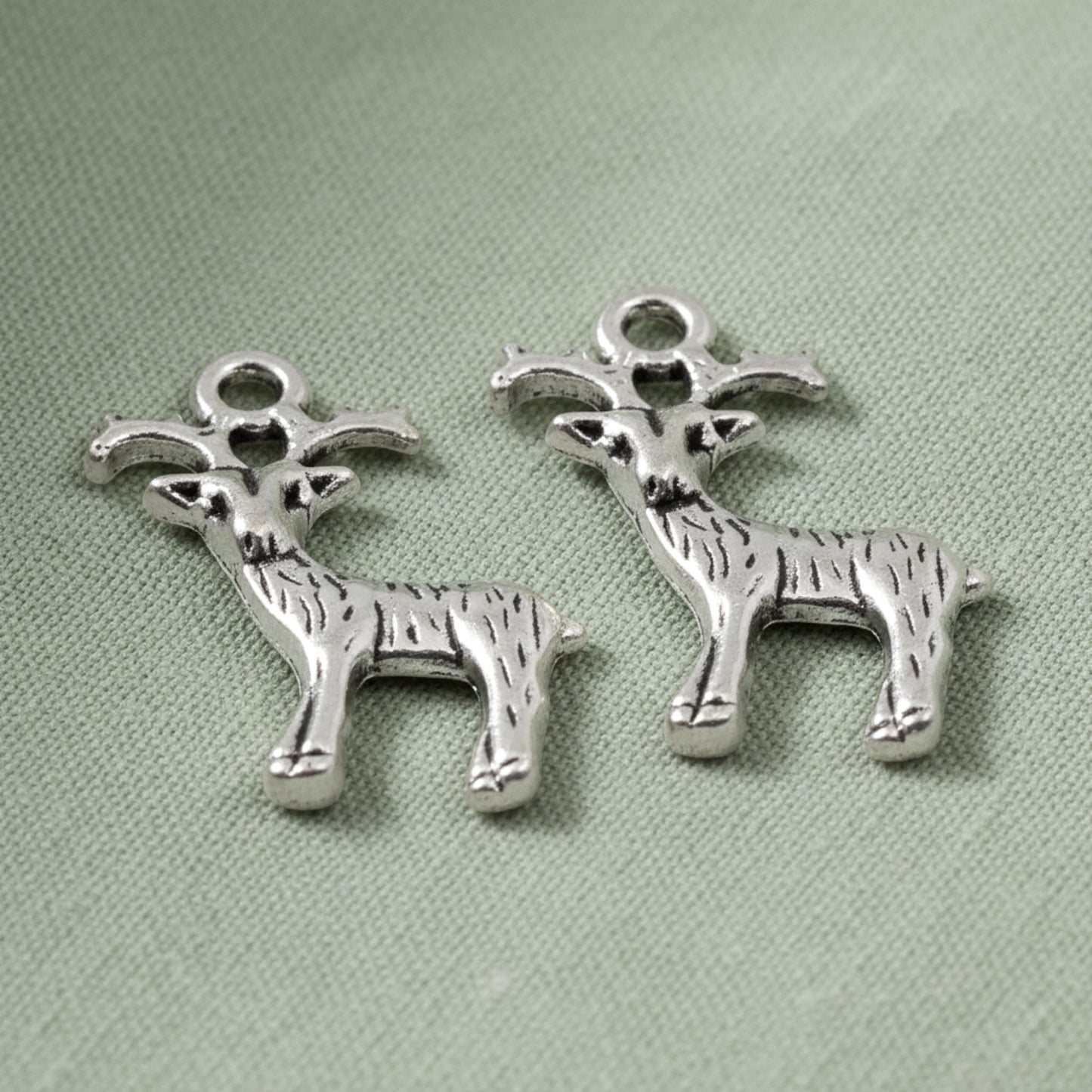 Silver Deer Charms: Nature Woodland Animal Pendant DIY 10-Pack