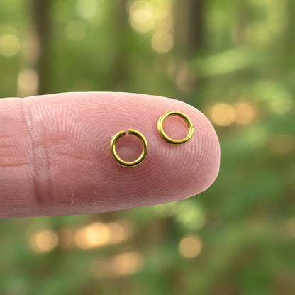Yellow Niobium Jump Rings 5mm, 20G Hypoallergenic Jewelry Making, 20-Pack