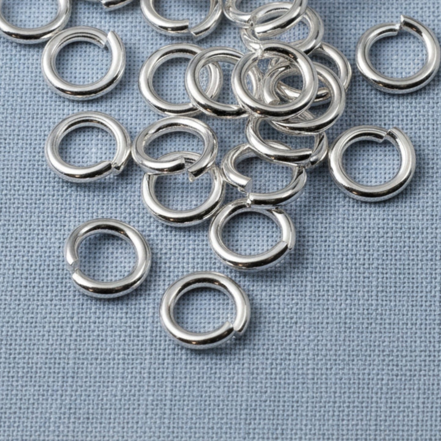 Heavy Duty Round Jump Rings, Bright Silver 304 Stainless, 8mm 15ga, 25-Pack
