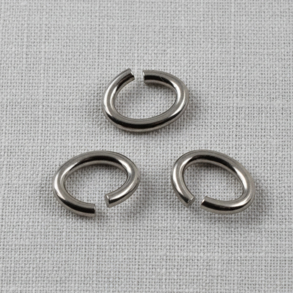 Titanium Oval Jump Rings, Large 3-Pack, Hypoallergenic Open Findings