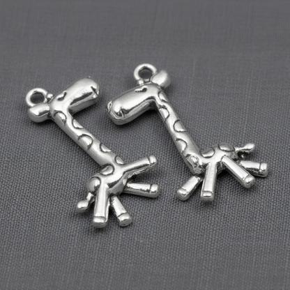 Prancing Giraffe Charms Silver Metal Zoo Animal Pendants 12-Pack