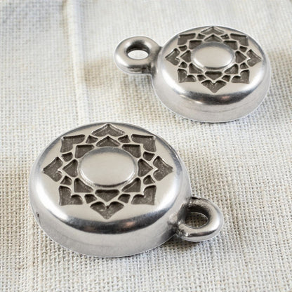 Lotus Magnetic Clasp Silver: Easy Close Floral Jewelry Findings