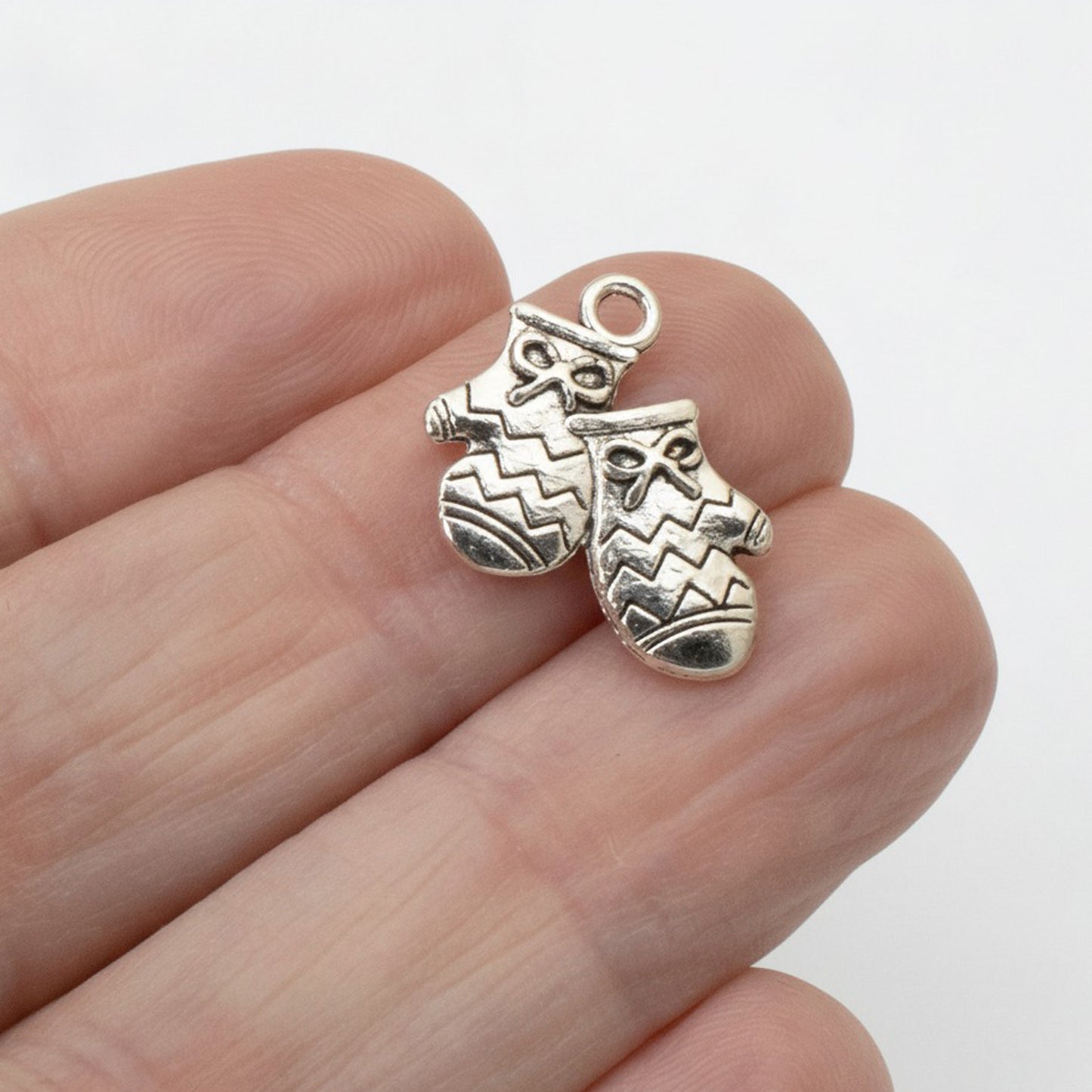 Silver Mitten Charms Winter Holiday Christmas Jewelry Making 20-Pack