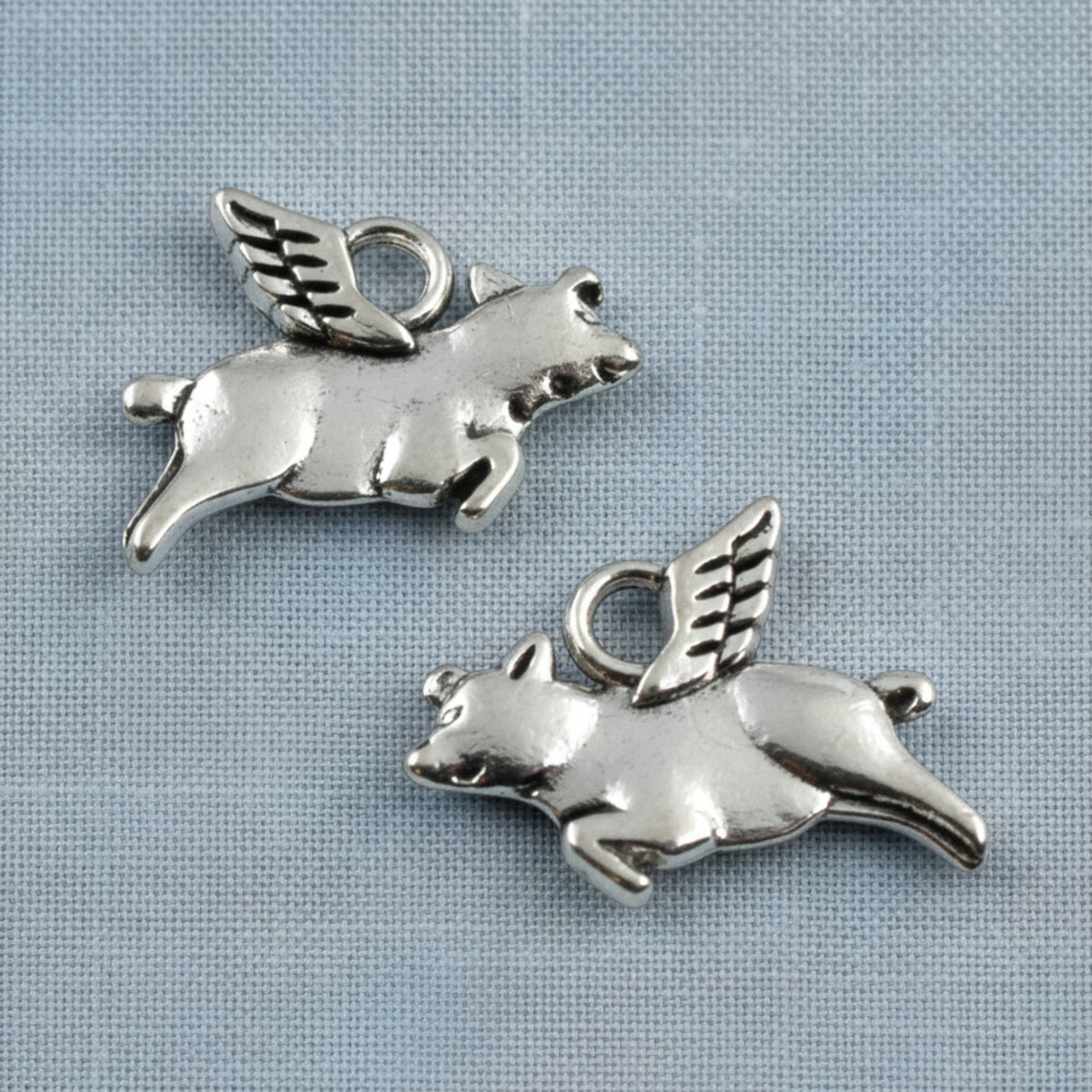 Silver Flying Pig Charms 20Pcs, Whimsical Novelty Metal Pendants