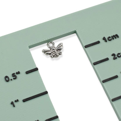 Bee Charms 20-Pack, Antique Silver Metal Botanical Nature DIY Jewelry Supply