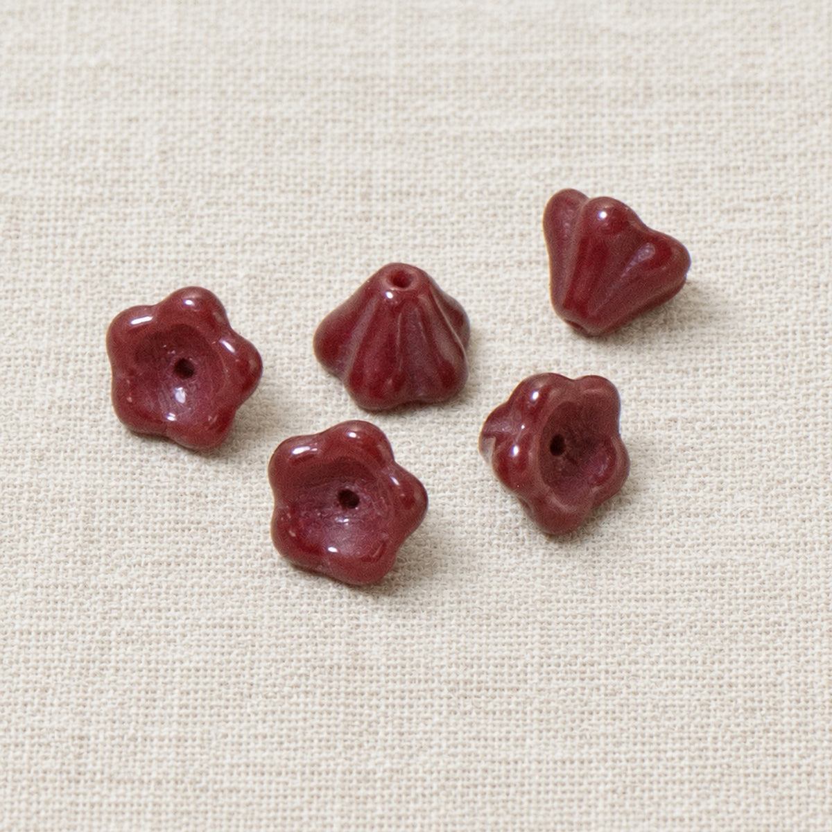 Maroon Red Bell Flower Beads, 25-Pack Czech Glass for Jewelry Crafts, 6x8mm