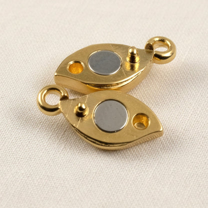 Hackberry Creek 24K gold-plated leaf magnetic jewelry clasps with secure alignment prongs for necklaces and bracelets.