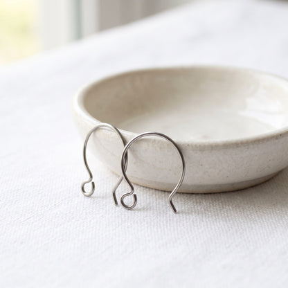 Hackberry Creek gray niobium circle hoop ear wires for jewelry making, hypoallergenic and nickel-free 15mm design.