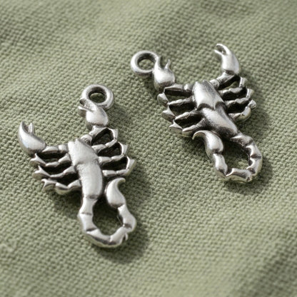 Hackberry Creek antique silver plated scorpion charms, detailed relief design, 12x20.5mm, sold in a 4-pack.