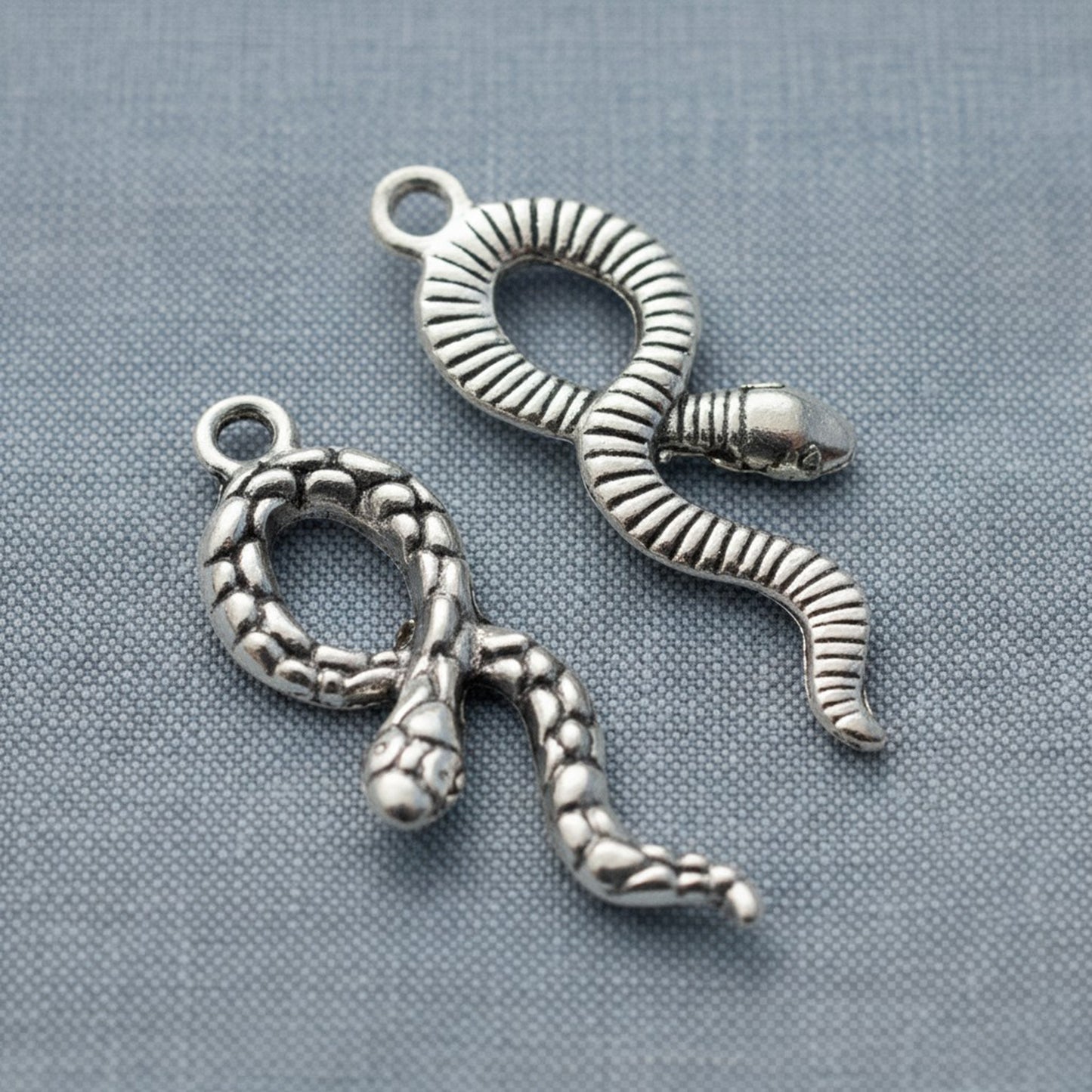 Silver Snake Charms: Antique Finish 3D Serpent Pendant Jewelry Making 10-Pack