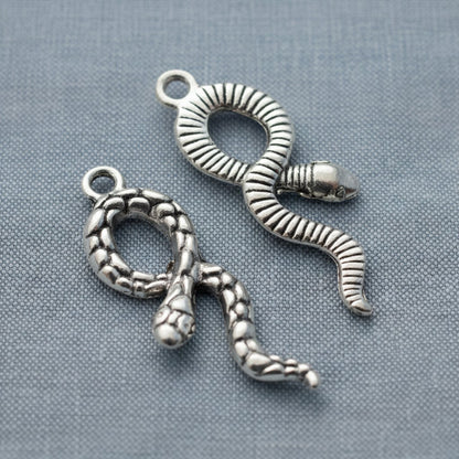 Silver Snake Charms: Antique Finish 3D Serpent Pendant Jewelry Making 10-Pack
