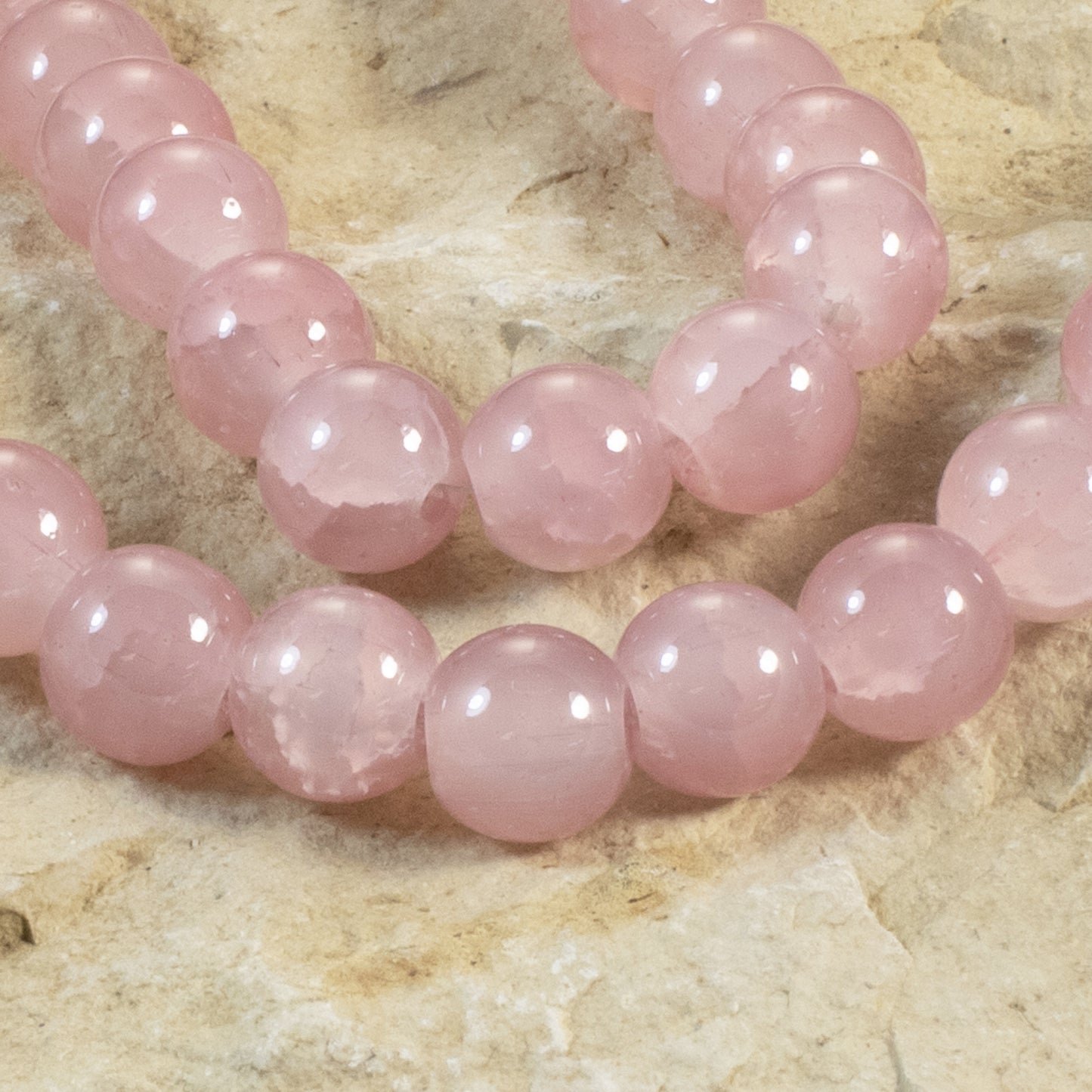 50-Pack Mauve Pink Glass Beads, Round 8mm Glass Beads with Inner Cracks