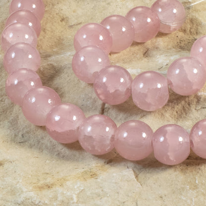 50-Pack Mauve Pink Glass Beads, Round 8mm Glass Beads with Inner Cracks