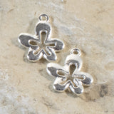 50 Bright Silver Groovy Flower Charms, Metal Floral Retro Bulk Pendants